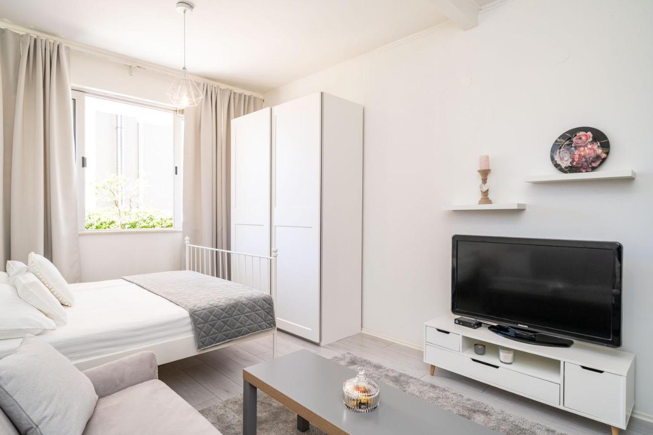 Apartment Larissa Dubrovnik Bagian luar foto
