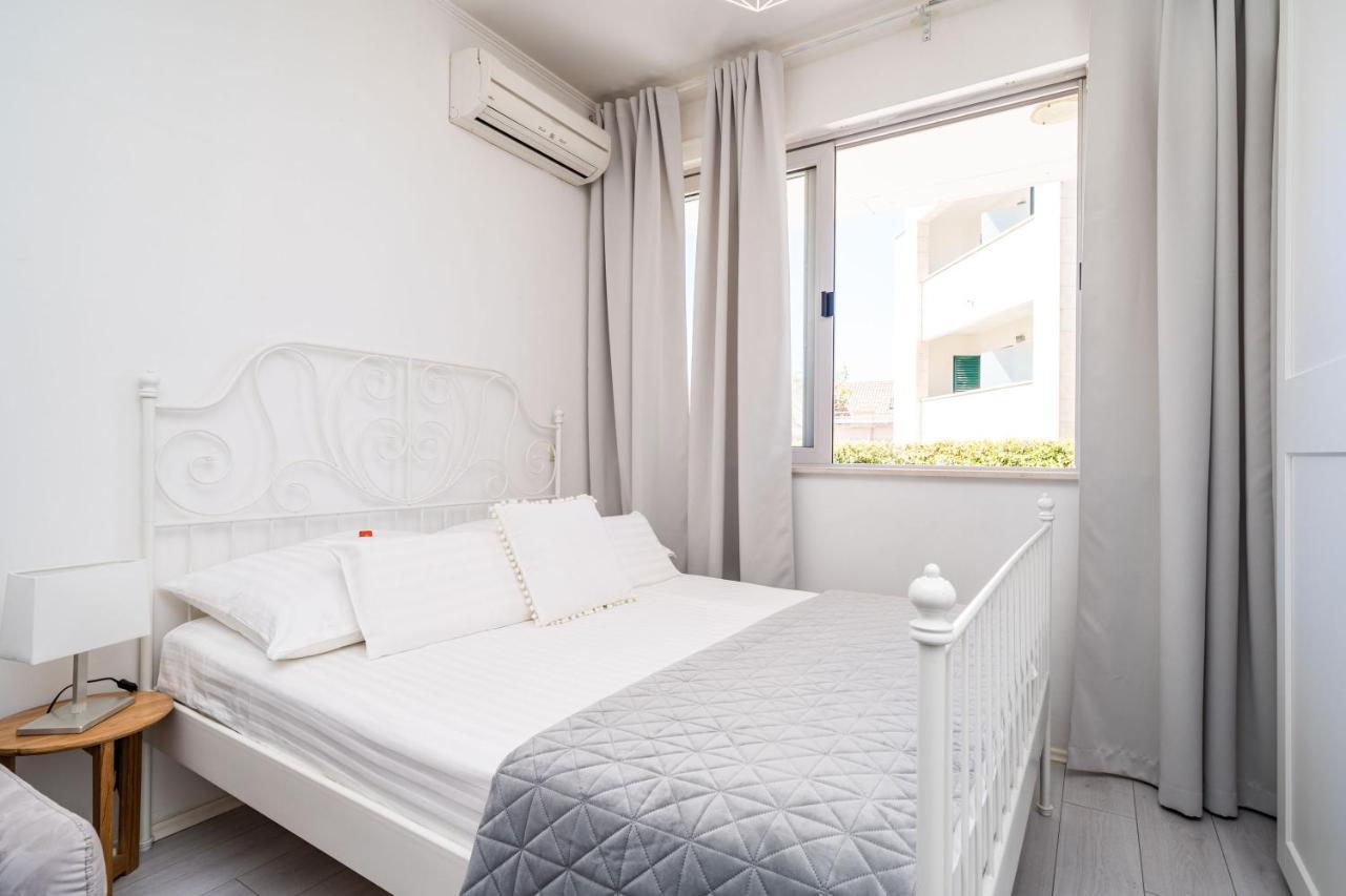 Apartment Larissa Dubrovnik Bagian luar foto