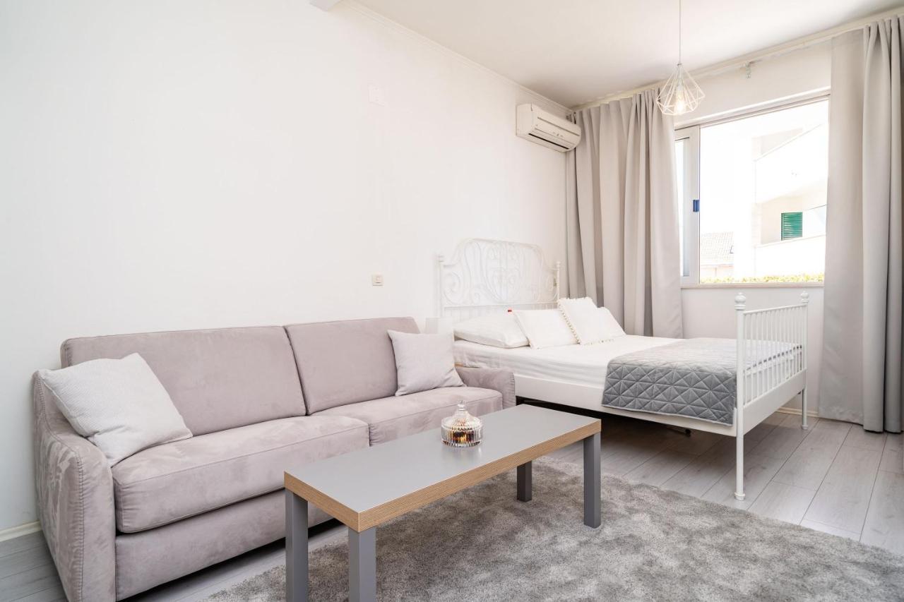 Apartment Larissa Dubrovnik Bagian luar foto